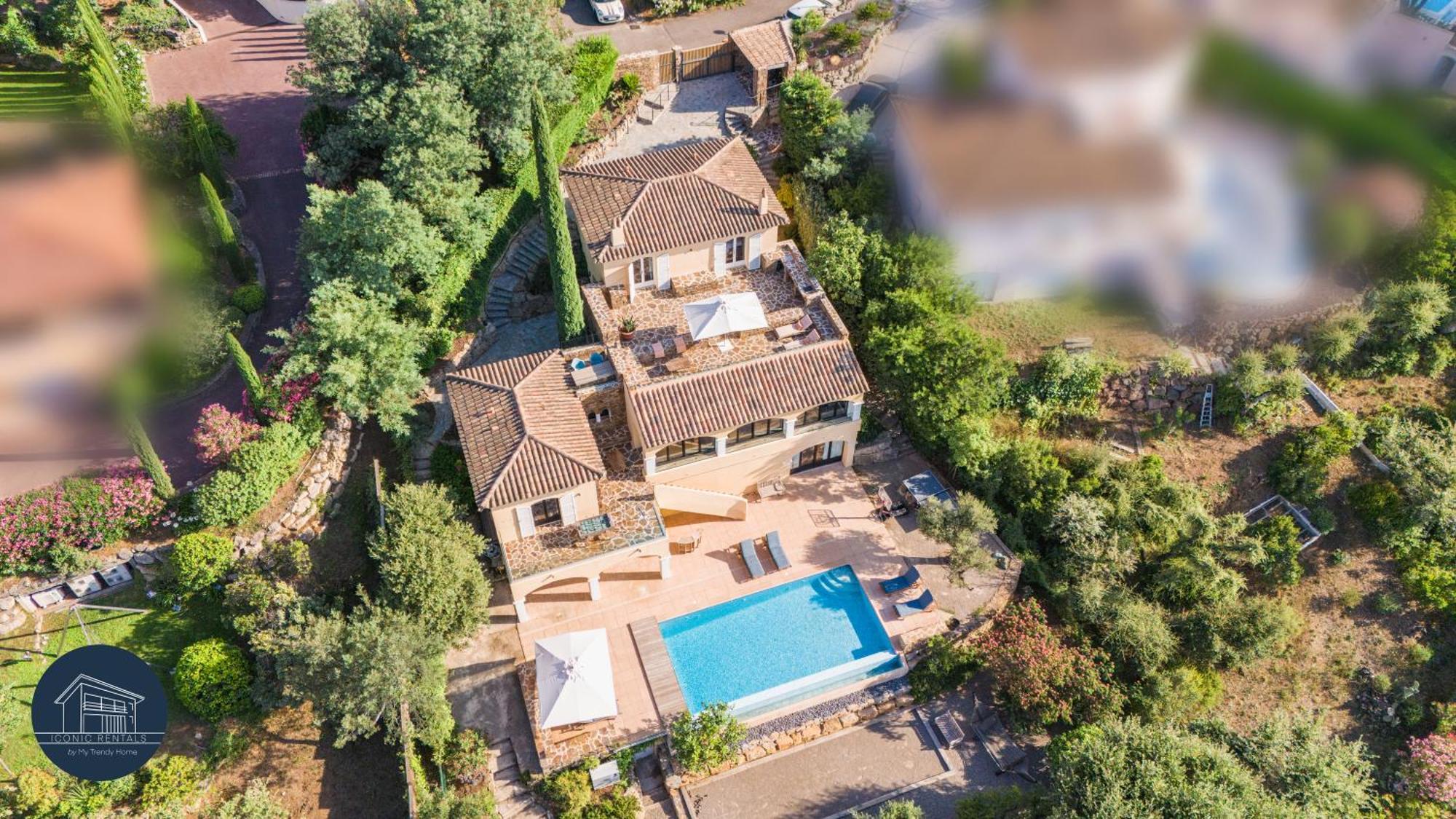 Villa Familiale Avec Vue Imprenable Saint-Raphaël Eksteriør billede