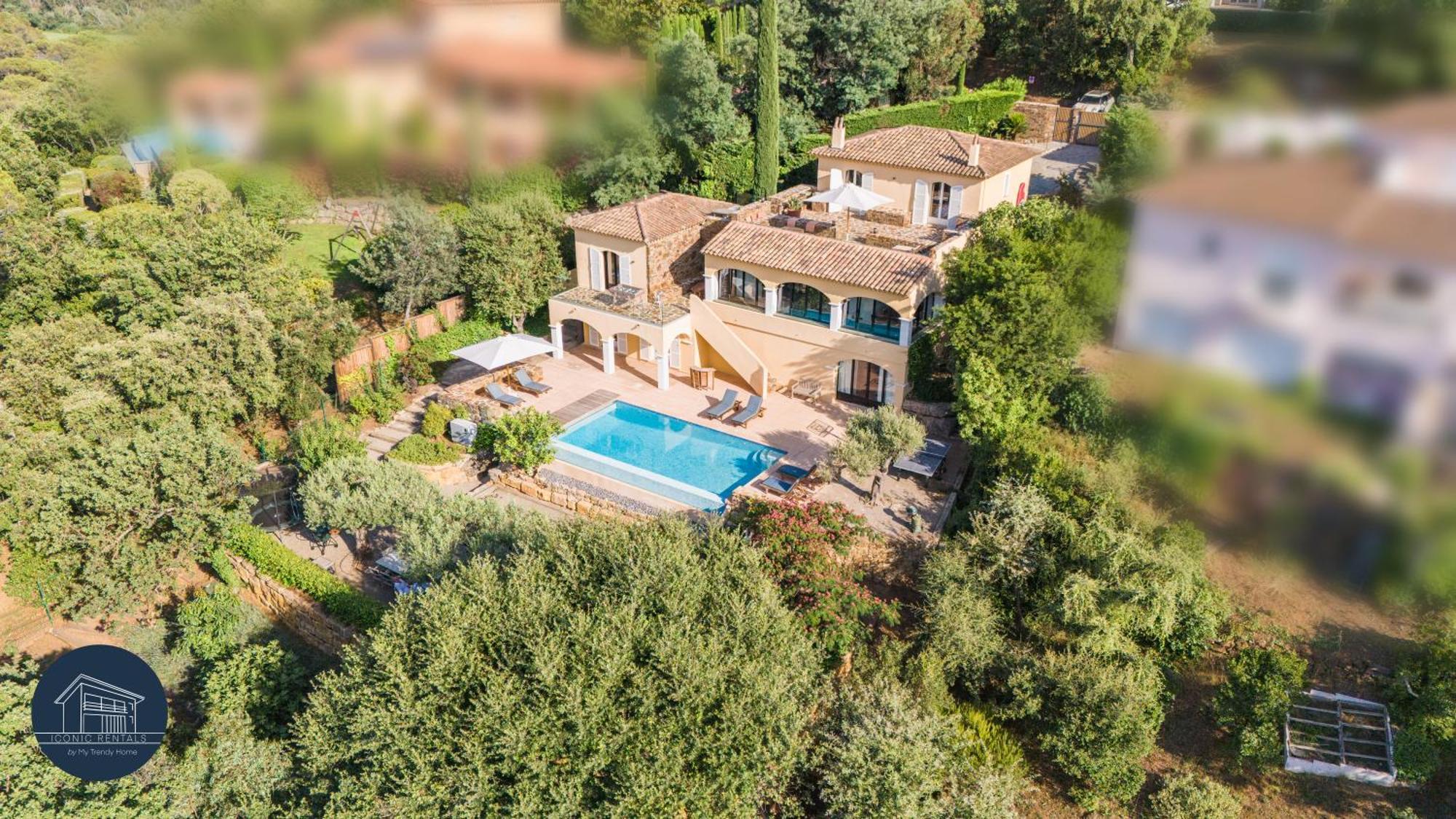 Villa Familiale Avec Vue Imprenable Saint-Raphaël Eksteriør billede